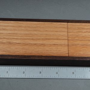 Pen box