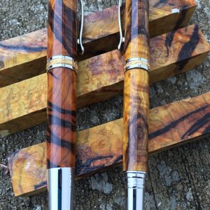 Chittum Burl Set