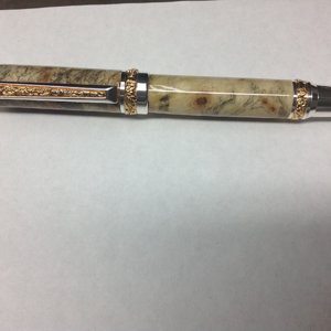 Cambridge hybrid in buckeye burl