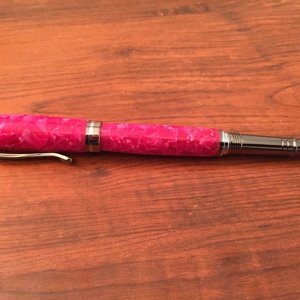 Wife’s pink pen