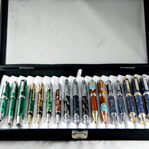 18 Pen Glass Display Case