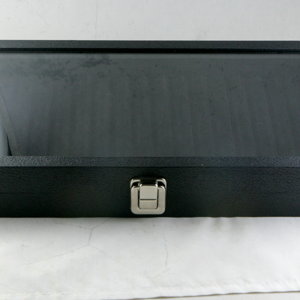 18 Pen Glass Display Case