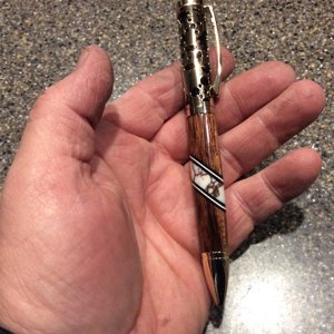 I loving this pen turning