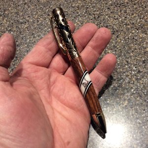 I loving this pen turning