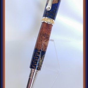 Burl & Cast Pine Cone Hybrid