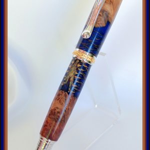 Burl & Cast Pine Cone Hybrid