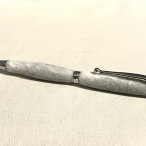 Slimline twist white with silver pearl