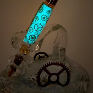 Glow-Gear Pen & Steampunk Glass Holder.