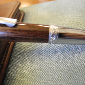 Manhattan Satin Silver - Brazil Cherry