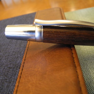 Manhattan Satin Silver - Brazil Cherry