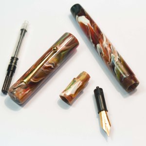 Primary Manipulation Custom Fountain Pen_3.JPG