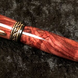 Figured HRB on Olympian II 24kt. Rollerball kit