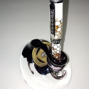 Elegant Emperor Wasp Stand 3.jpg