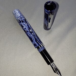 blue pen 1.jpg