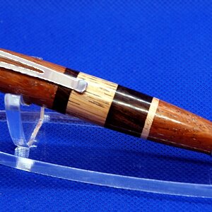 pen1.jpg