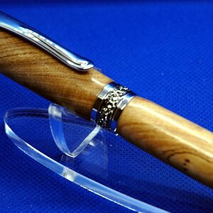 pen2.jpg
