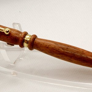 pen3.jpg
