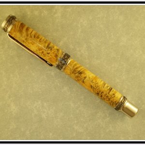 Jr . Emperor w/ double dyed box elder burl