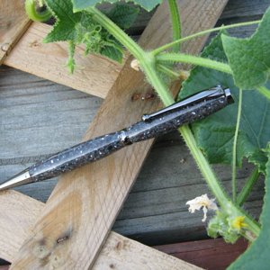 Pith Pen From Vantoo