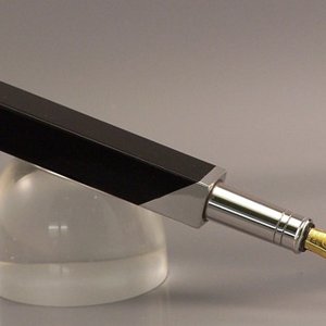 Square Fountain pen