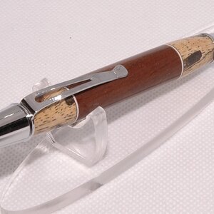 pen2.jpg