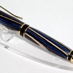 pen2.jpg