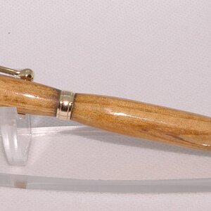 pen2.jpg