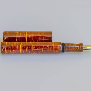 PenTeo Pens Samurai Flat Top Sakura3.jpg