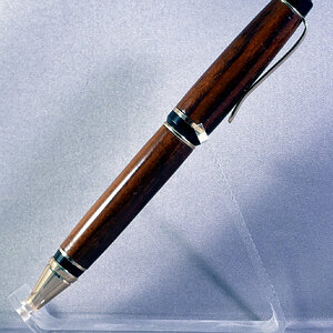 cocobolo cigar 1.JPG