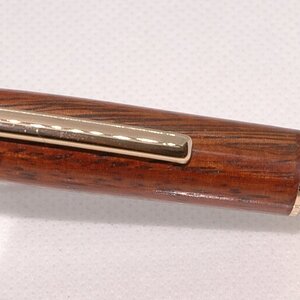 pen3.jpg