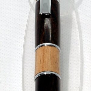 pen2.jpg