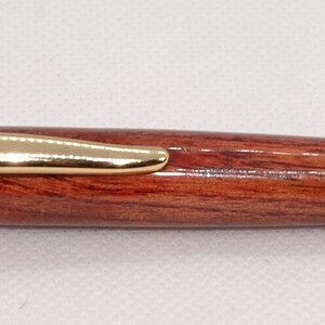 pen1.jpg