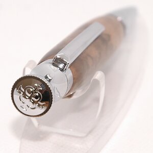 pen2.jpg
