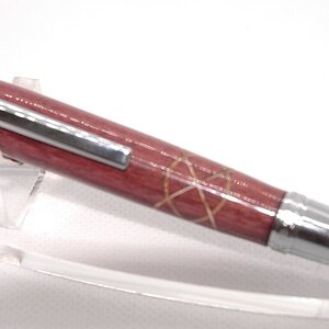 pen1.jpg
