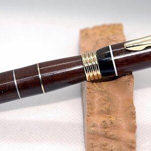 pen3.jpg