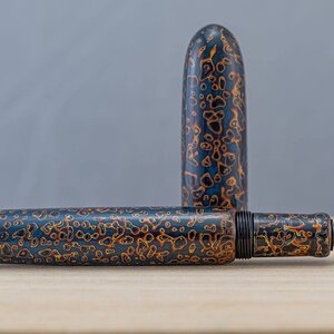 PenTeo Samurai Spirit Blue Lapiz3.jpg