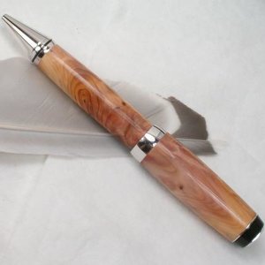 Japanese Yew Root on a platinum Havana Ball Point