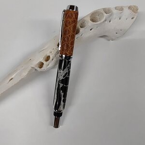 Alligator Pen - brown leather.jpg