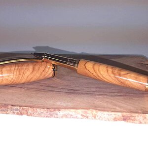 Bethlehem Olive Wood Jr Gent.jpg