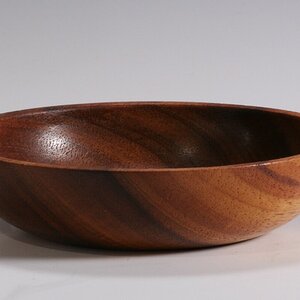 Koa Bowl finished with poly satin .JPG