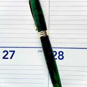 green fountian pen .jpg