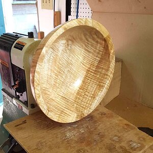 Tiger Striped Maple Bowl 1a.jpg