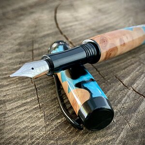 #0600 - Convertible Blue Hybrid Pen 2024-06-12 006 (2560x1918).jpg