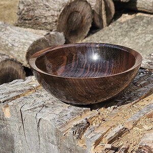 Walnut 8c.jpg