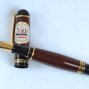 Cuban cigar band Churchill