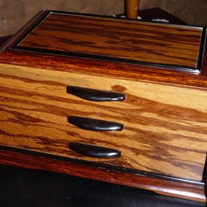 Jewelry box