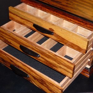 Jewelry box