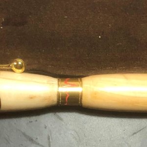 Medecine houx noeud Celte.JPG