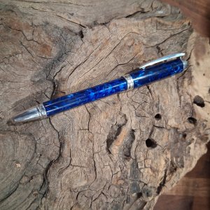 CB blue pen 3.jpg