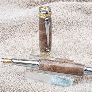 Majestic Jr Fountain Maple Burl 1a.jpg